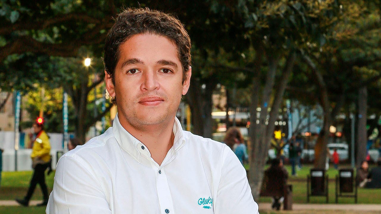 colombiano inspira a empleados a comprometerse con su trabajo